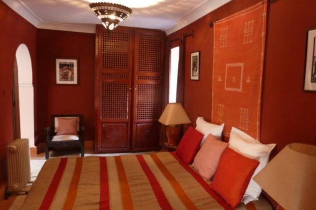 Вилла Emplacement N°1 ! Riad Ica Марракеш Экстерьер фото