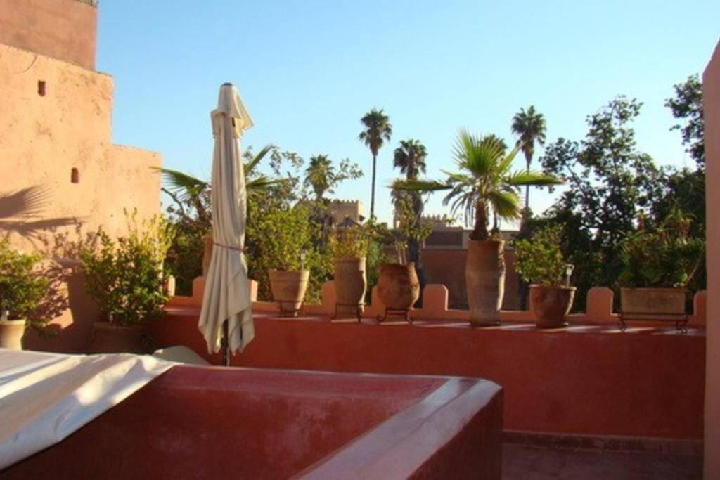Вилла Emplacement N°1 ! Riad Ica Марракеш Экстерьер фото