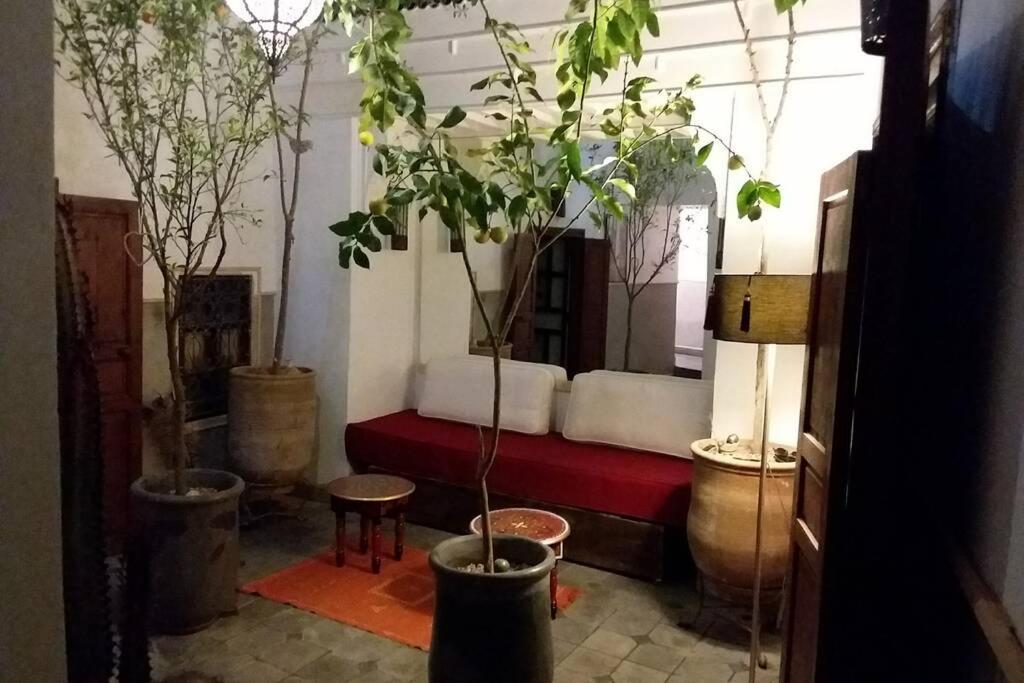 Вилла Emplacement N°1 ! Riad Ica Марракеш Экстерьер фото